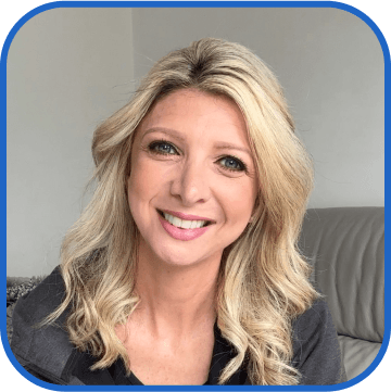 Laura Johnson, 42 years old